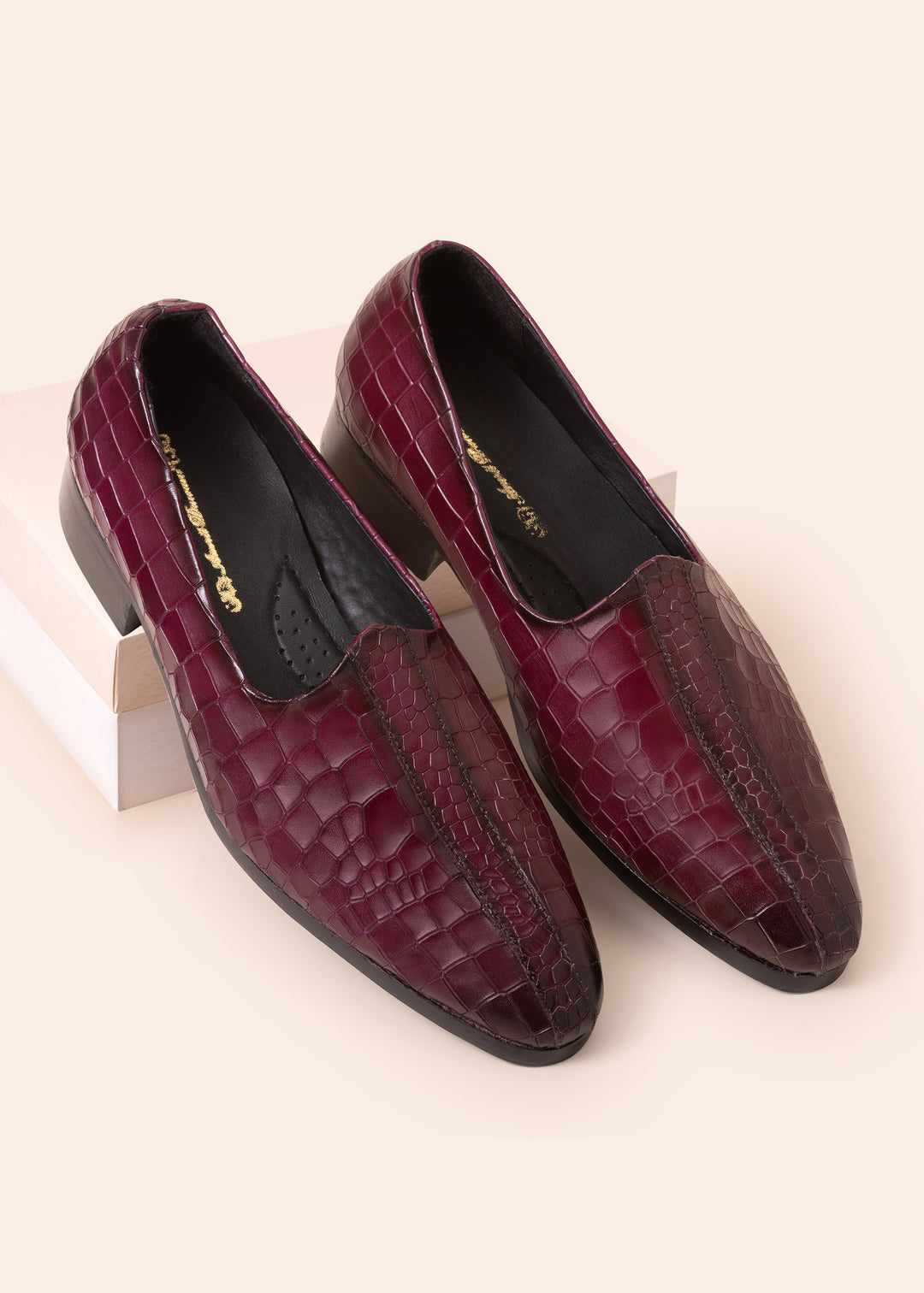 Cherry Tan Mojdi
