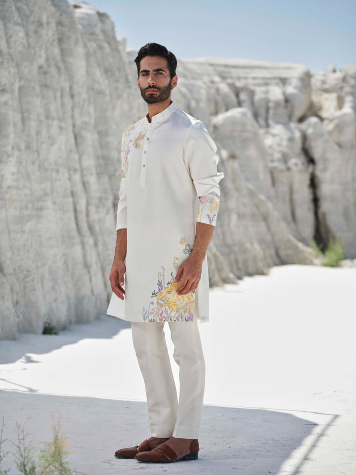 Ivory Wilderness - Ivory Tiger Motif Kurta Set