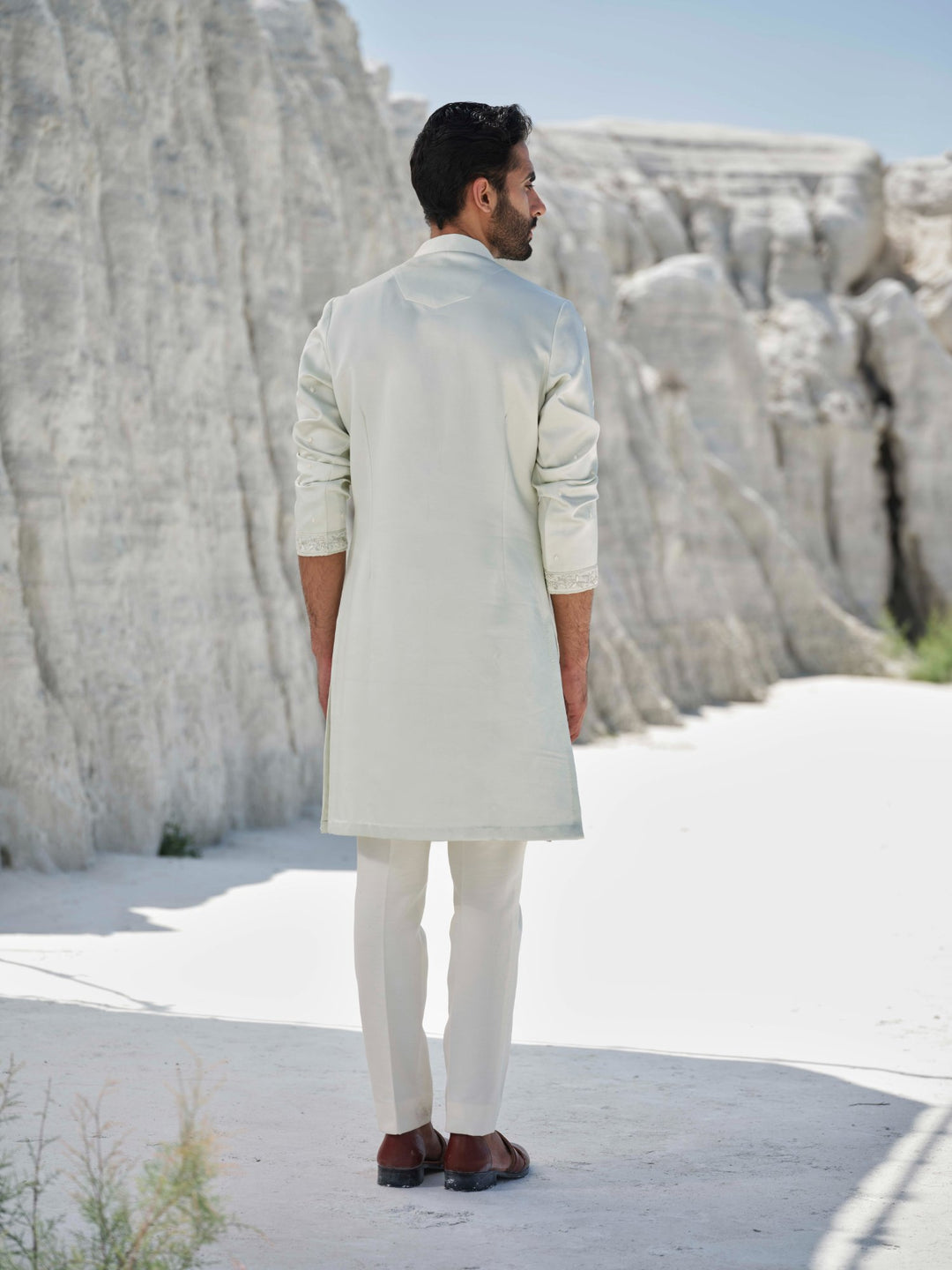 Muse - Resham Placket Kurta Set