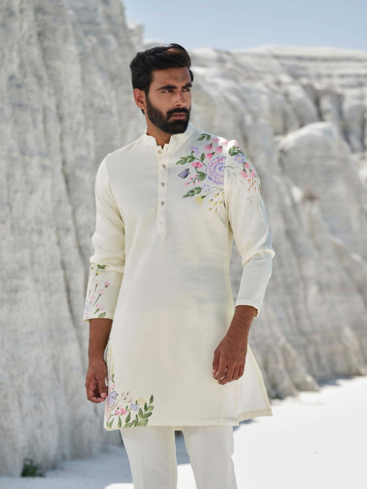 Amber Ray - Hand Painted Kurta Set