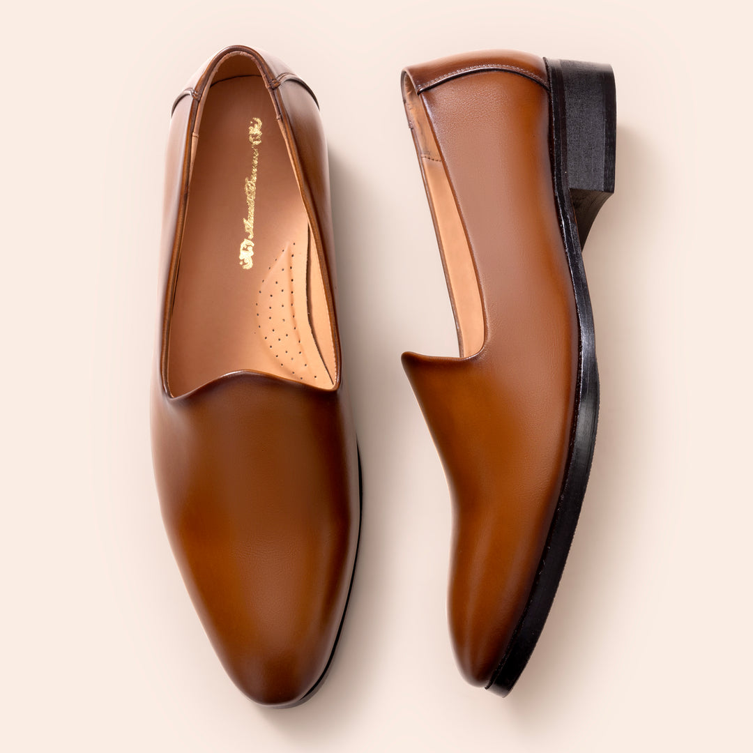 PLAIN TOE SHOES
