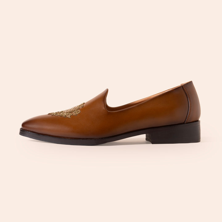 PLAIN TOE EMBROIDERED SHOES