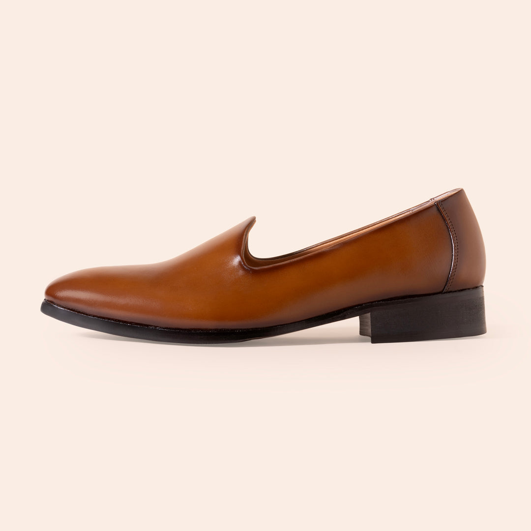 PLAIN TOE SHOES