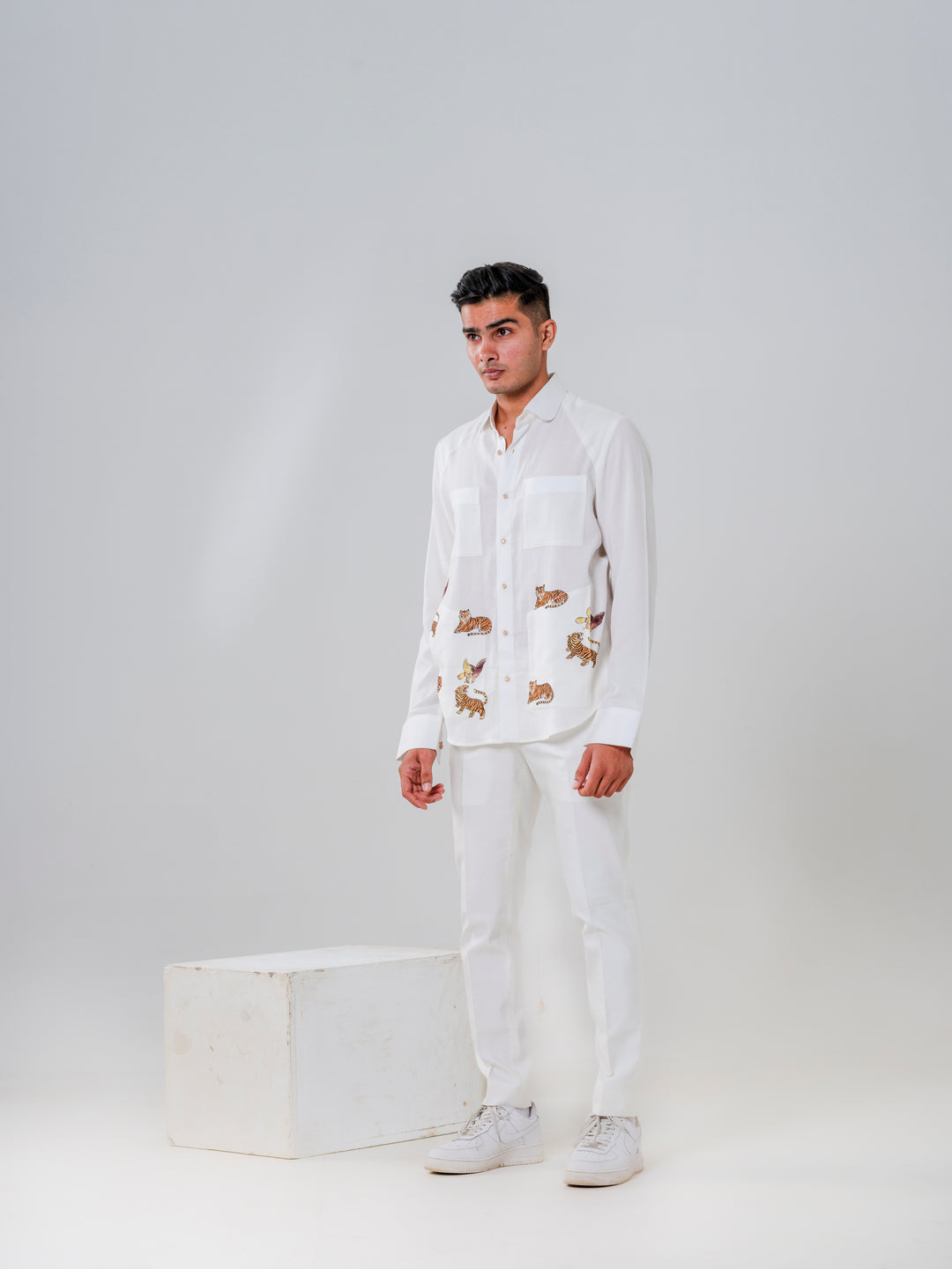 HAND PAINTED TIGER MOTIF SHIRT