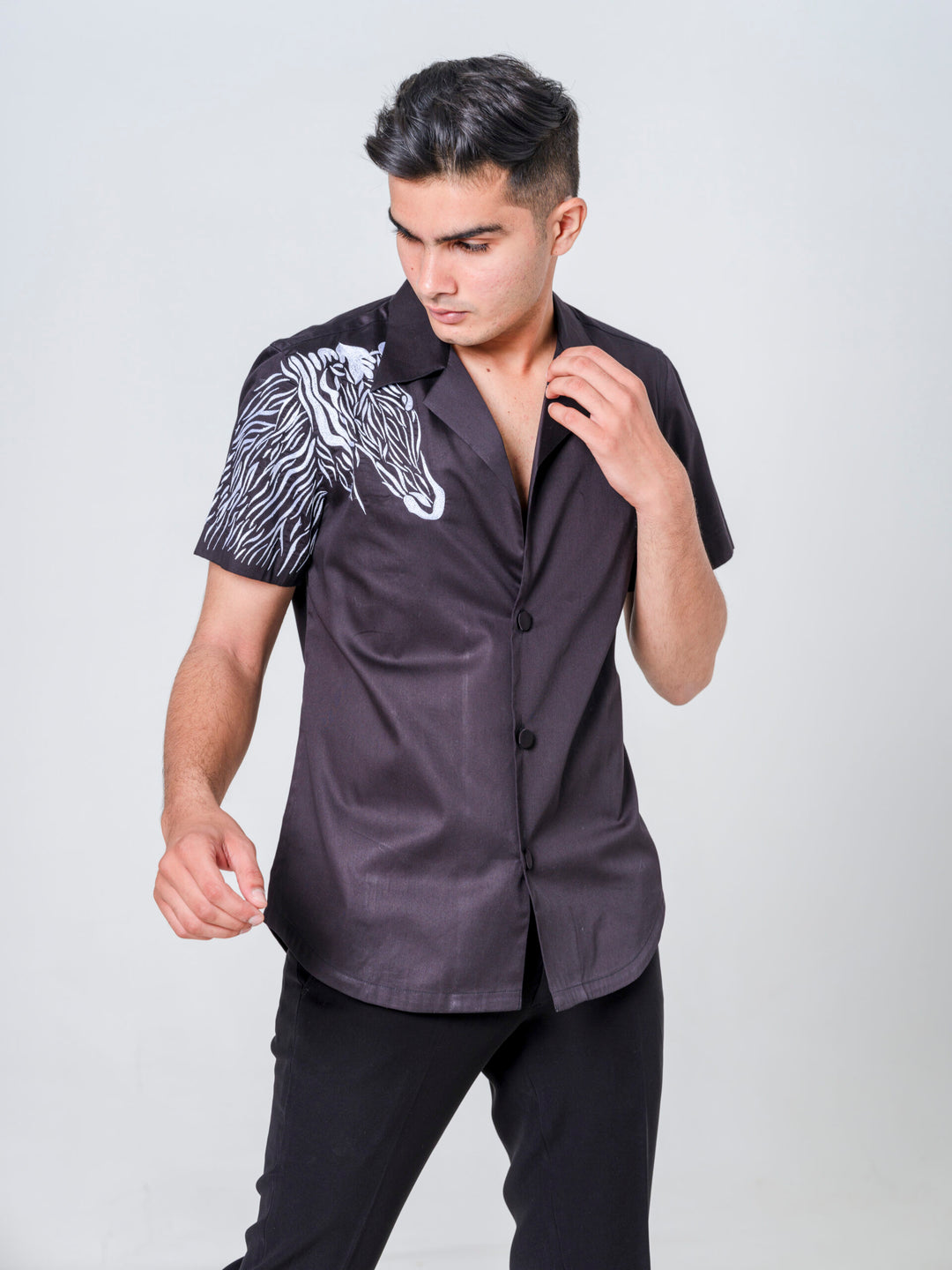 EMBROIDERED SHIRT