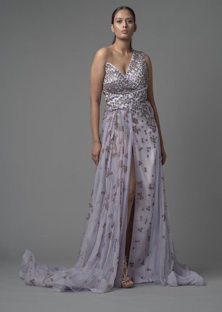 ONE SHOULDER GOWN WITH OVERLAPPED SLIT