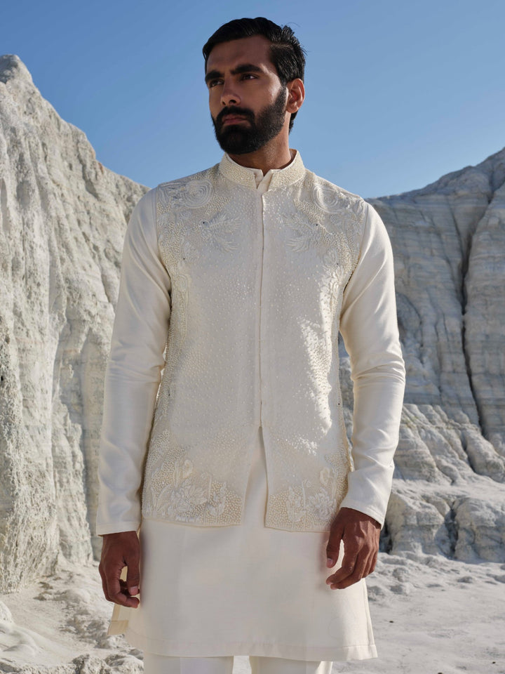 Pearl Horizon - Ivory Tonal Embroidered Bundi Set