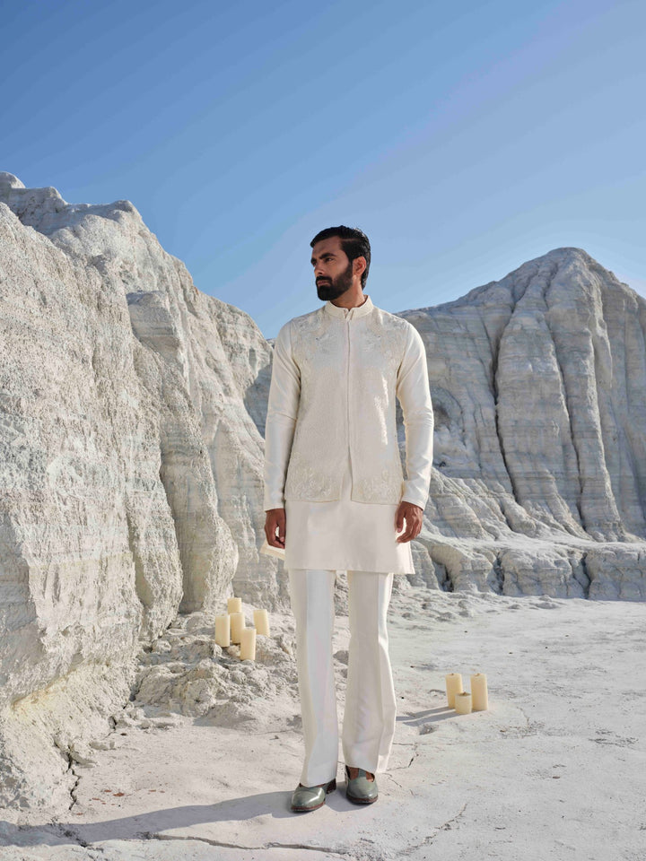 Pearl Horizon - Ivory Tonal Embroidered Bundi Set