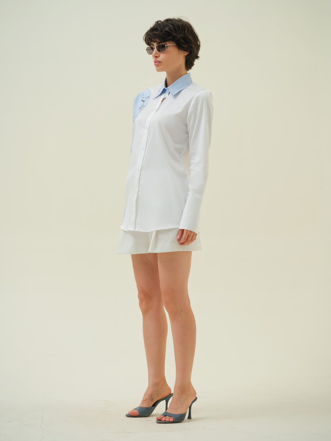 Muse - White Face Appliqué Shirt